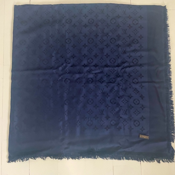 LOUIS VUITTON Monogram Scarf Stall Shawl/ Navy - Picture 3 of 9
